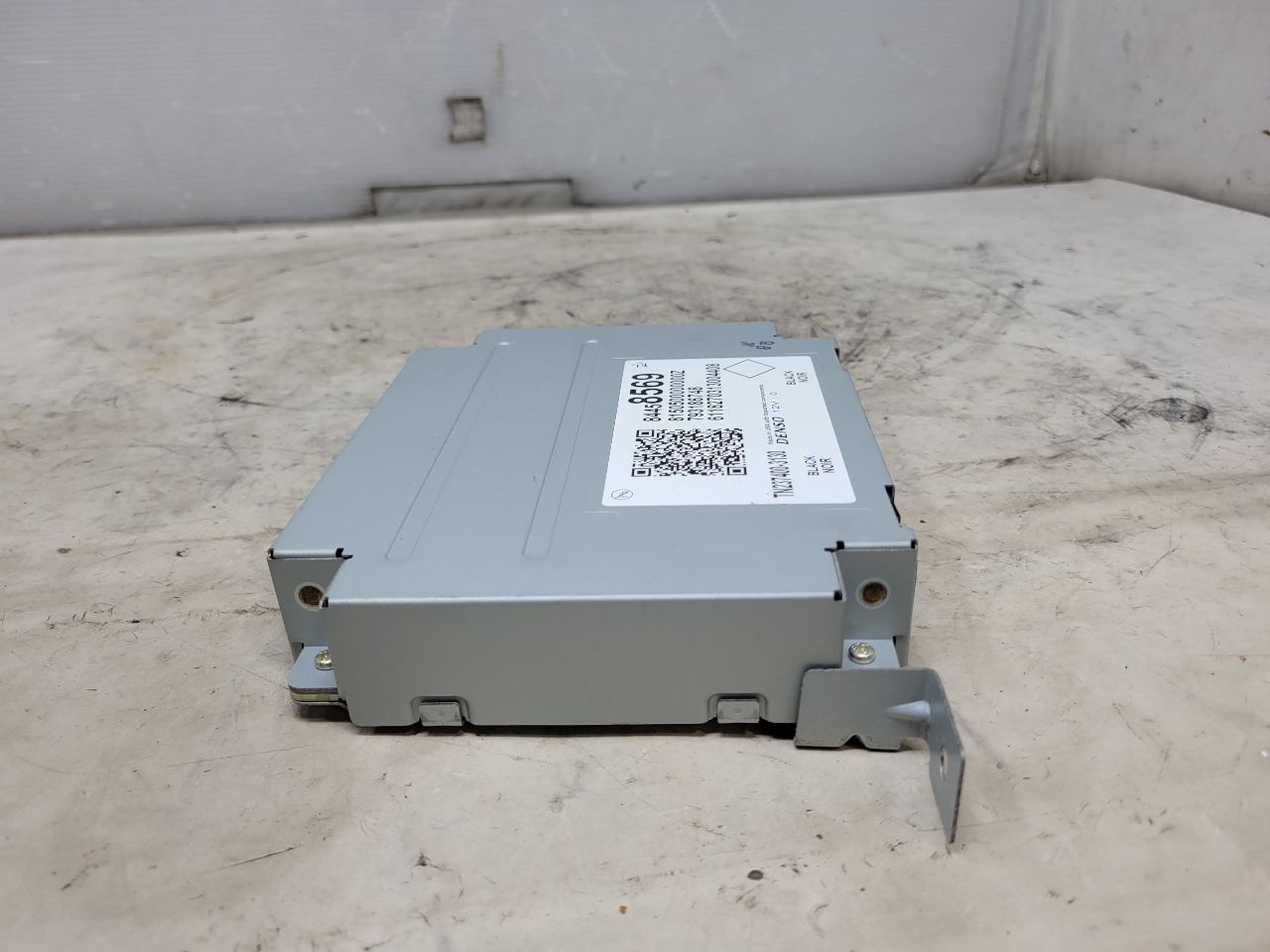 2019 ESCALADE 360 SURROUND VIEW MODULE 84458569 32381 - image 3