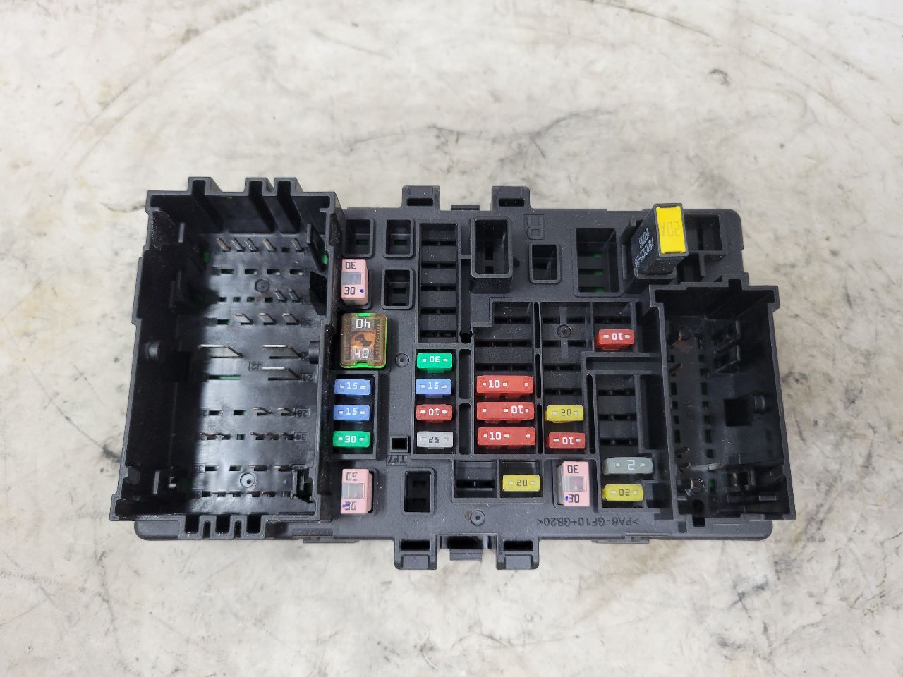 2019 ESCALADE DASH CABIN FUSE BOX 84114433 32385 - image 1