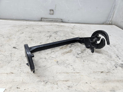 2019 ESCALADE FUSE BLOCK LOCKING HANDLE ONLY 32406 - image 5