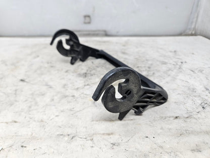 2019 ESCALADE FUSE BLOCK LOCKING HANDLE ONLY 32406 - image 6