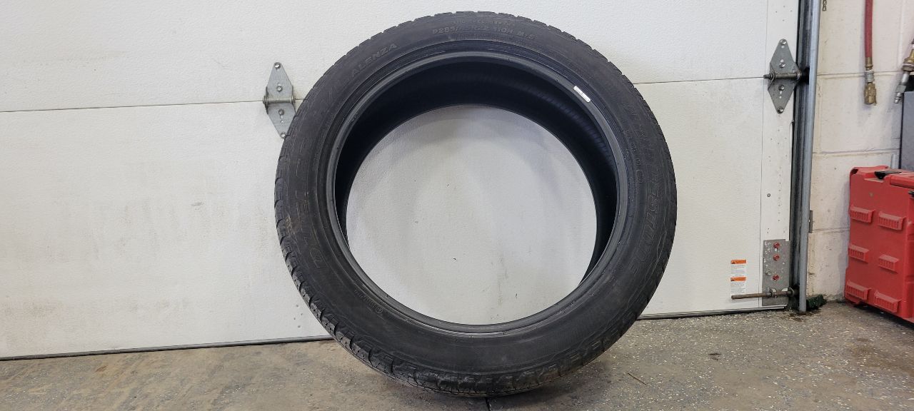 2019 ESCALADE 285/45R22 DUELER ALENZA 5/32" TIRE 32409 - image 10