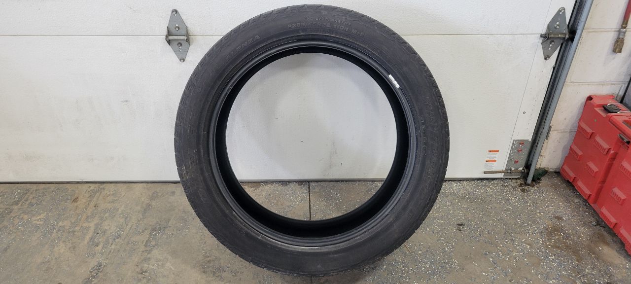 2019 ESCALADE 285/45R22 DUELER ALENZA 5/32" TIRE 32409 - image 11