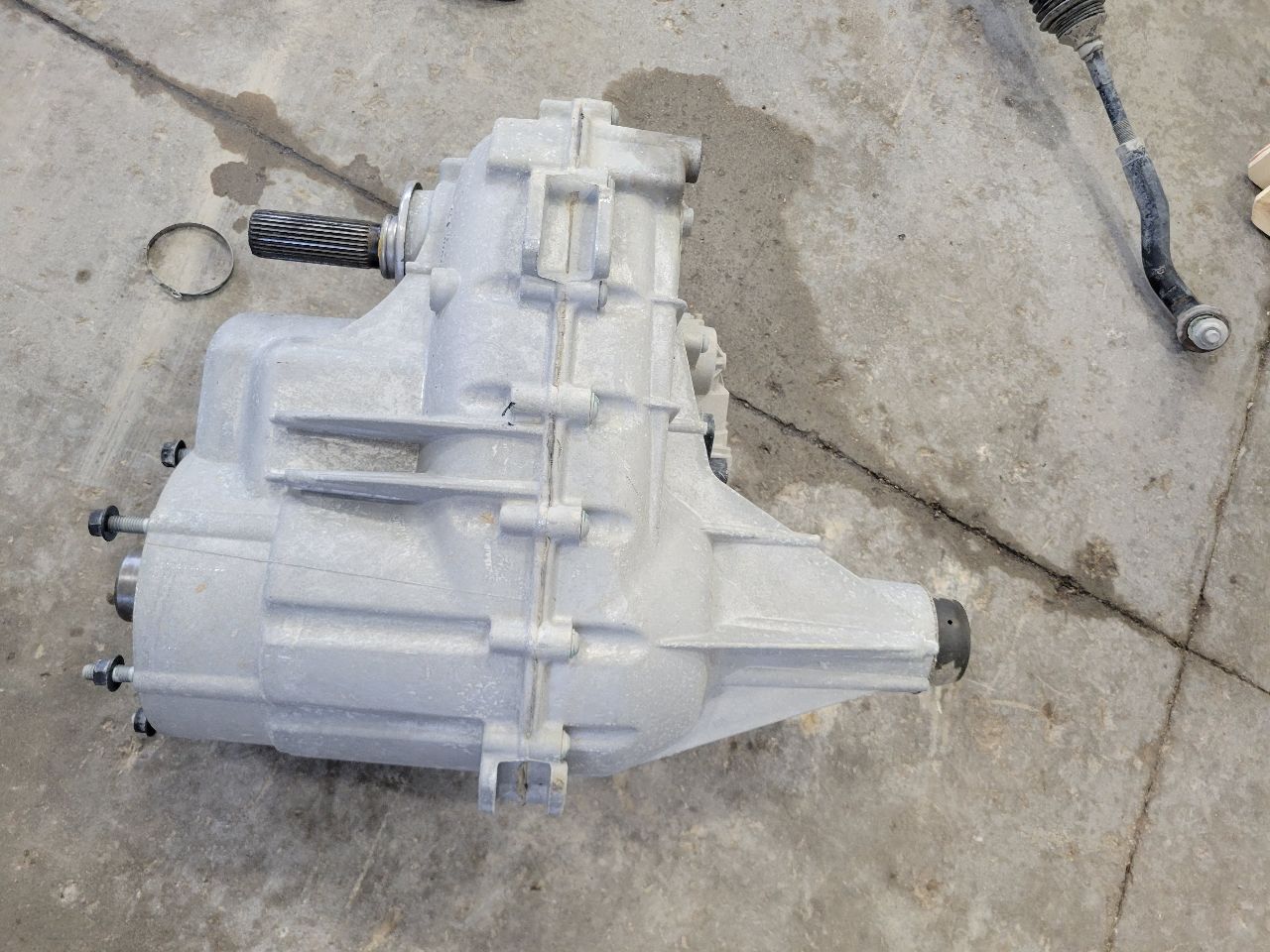 2024 SILVRDO15 TRANSFER CASE 10 SPEED AUTO BFG 14K 32416 - image 10