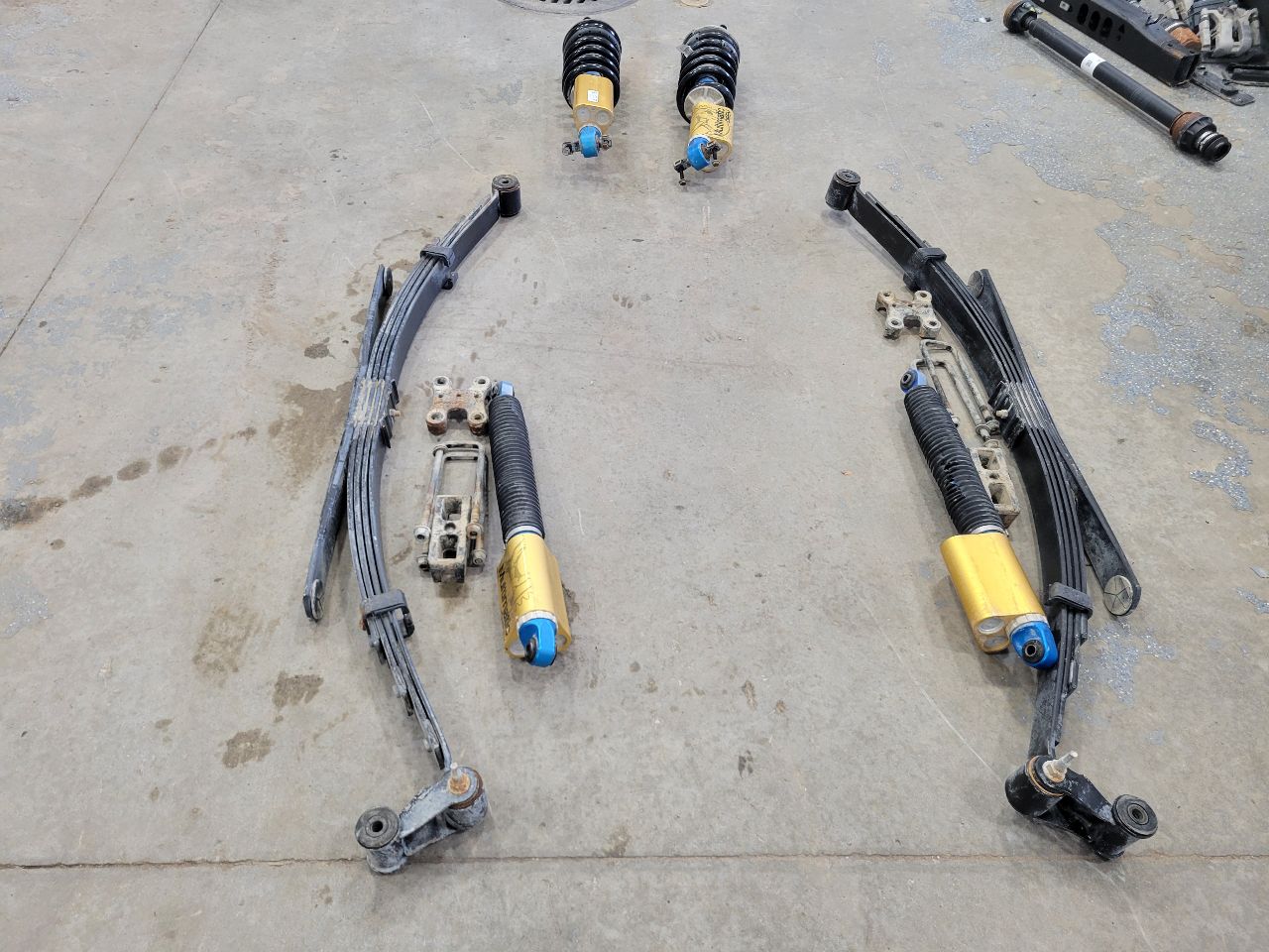 2022 SIERRA ZR2 AT4X DSSV FULL SUSPENSION KIT 32418 - image 3