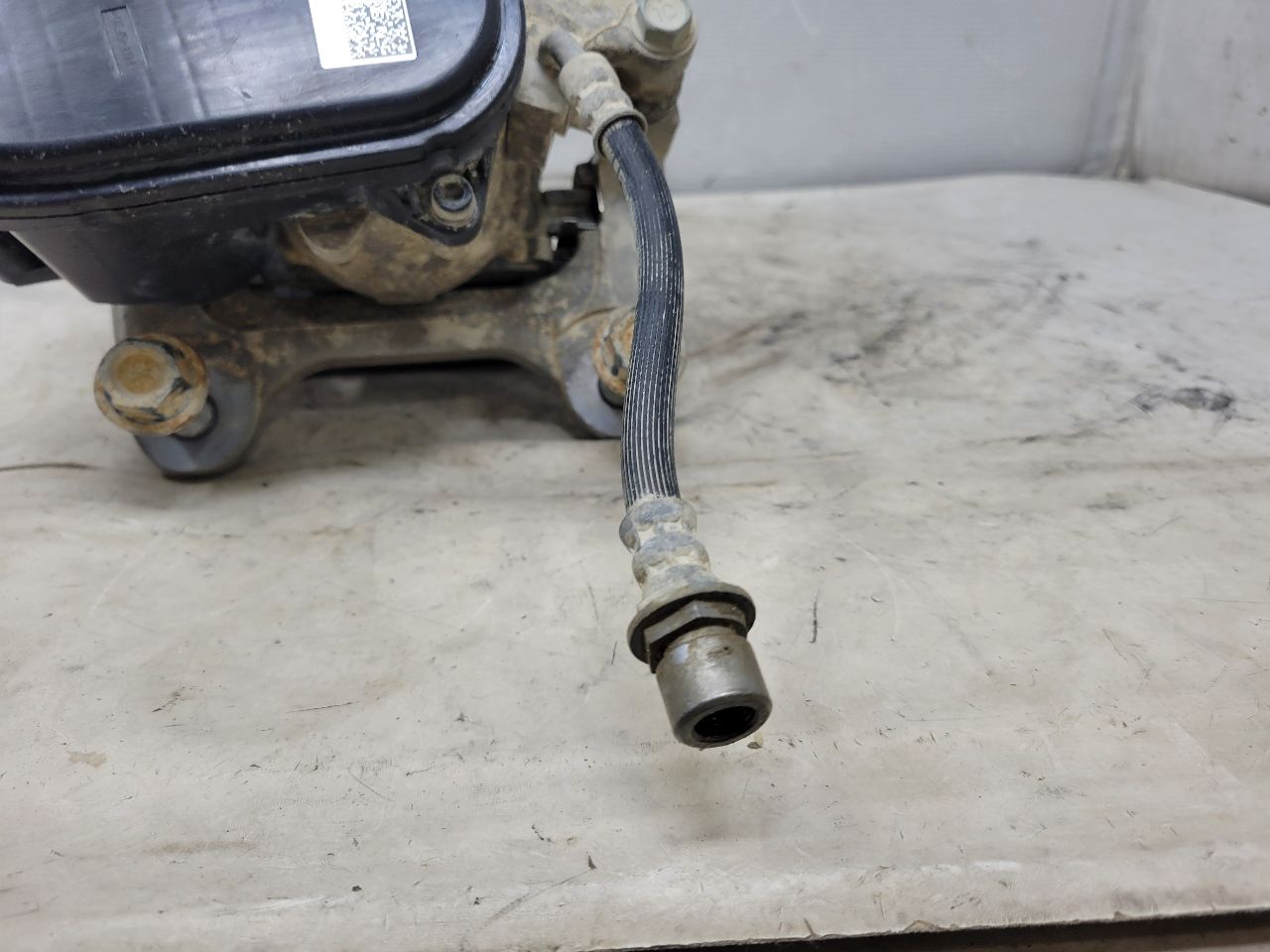 2022 SIERRA150 RH REAR CALIPER ELECTRIC PARK BRAKE 32421 - image 7