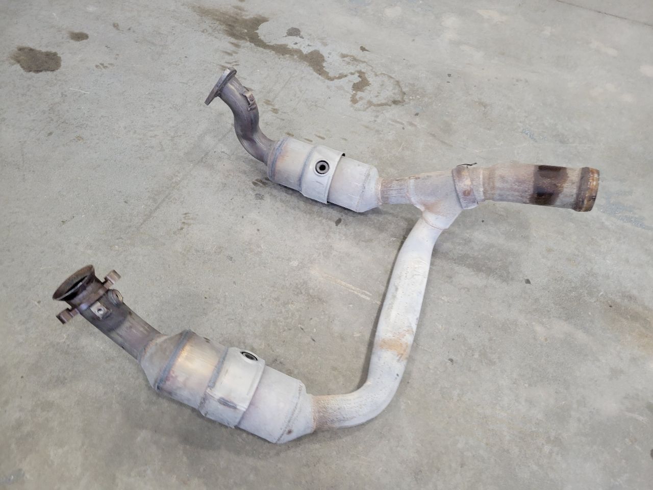 2020 SIERDEN15 6.2L L87 OEM EXHAUST Y PIPE 65K MILES 32446 - image 9