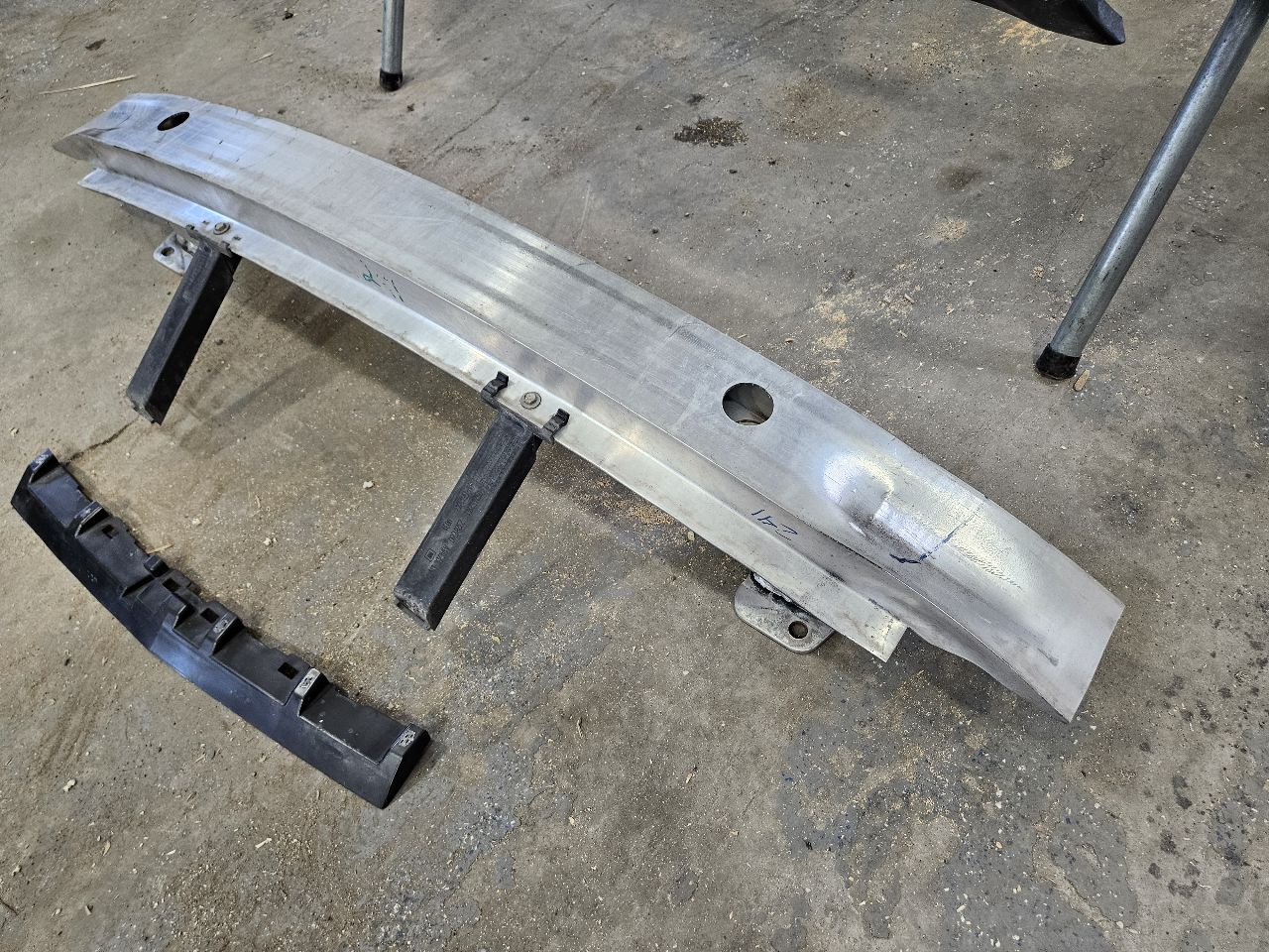 2019 CAMARO SS REAR BUMPER QUAD OUTLET RED G7E 32462 - image 1