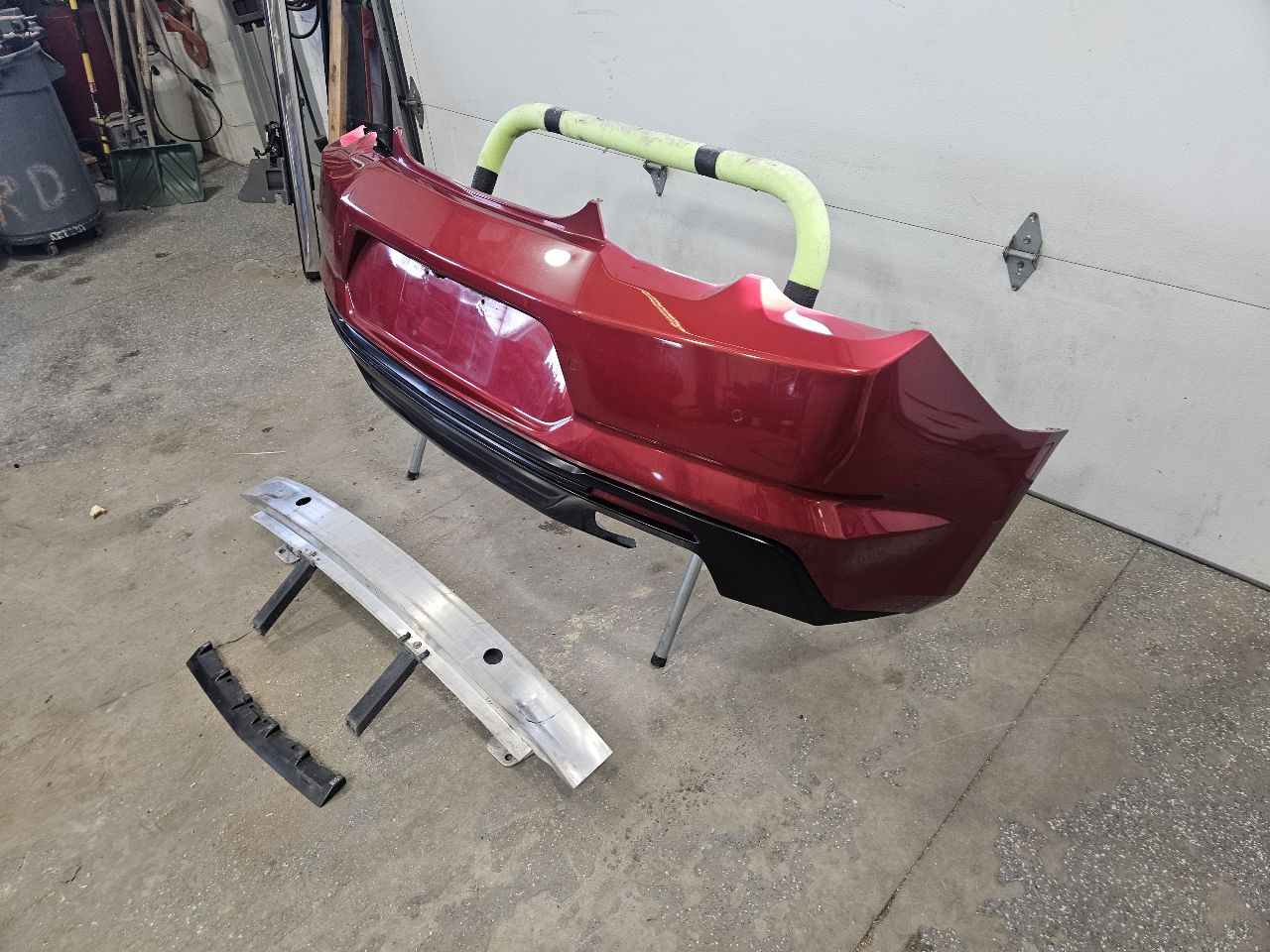 2019 CAMARO SS REAR BUMPER QUAD OUTLET RED G7E 32462 - image 7