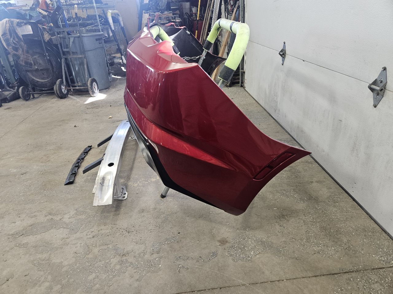 2019 CAMARO SS REAR BUMPER QUAD OUTLET RED G7E 32462 - image 8