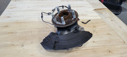 2019 CAMARO LH DRIVER FRONT SPINDLE W/HUB 19K 32476 - image 8