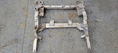 2019 CAMARO 6.2L FRONT ENGINE SUSPENSION CRADLE 32479 - image 1