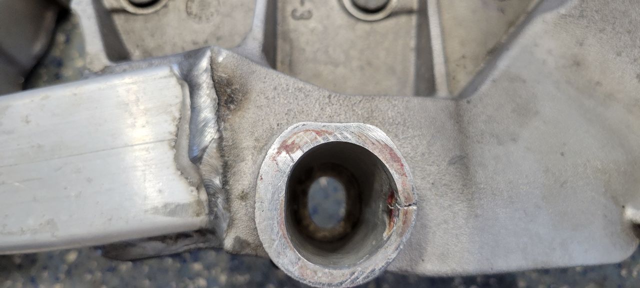 2019 CAMARO 6.2L FRONT ENGINE SUSPENSION CRADLE 32479 - image 11