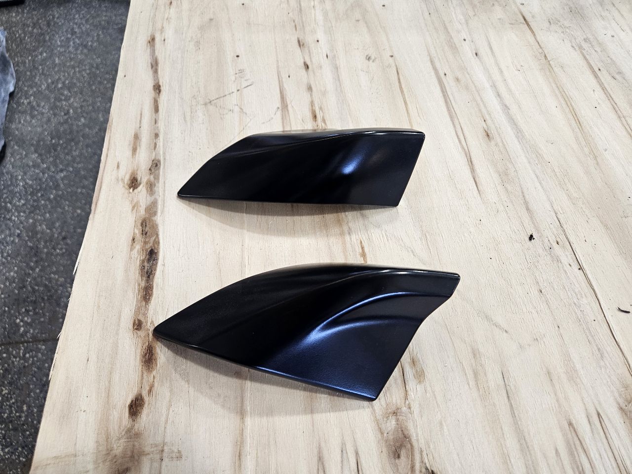 2019 CAMARO DECKLID W/1LE SPOILER RED G7E 32481 - image 9