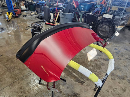 2019 CAMARO DECKLID W/1LE SPOILER RED G7E 32481 - image 4