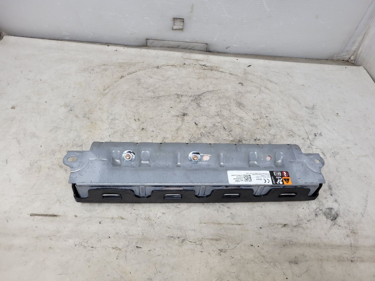 2019 CAMARO RH PASSENGER KNEE BAG 84081261 32484 - image 7