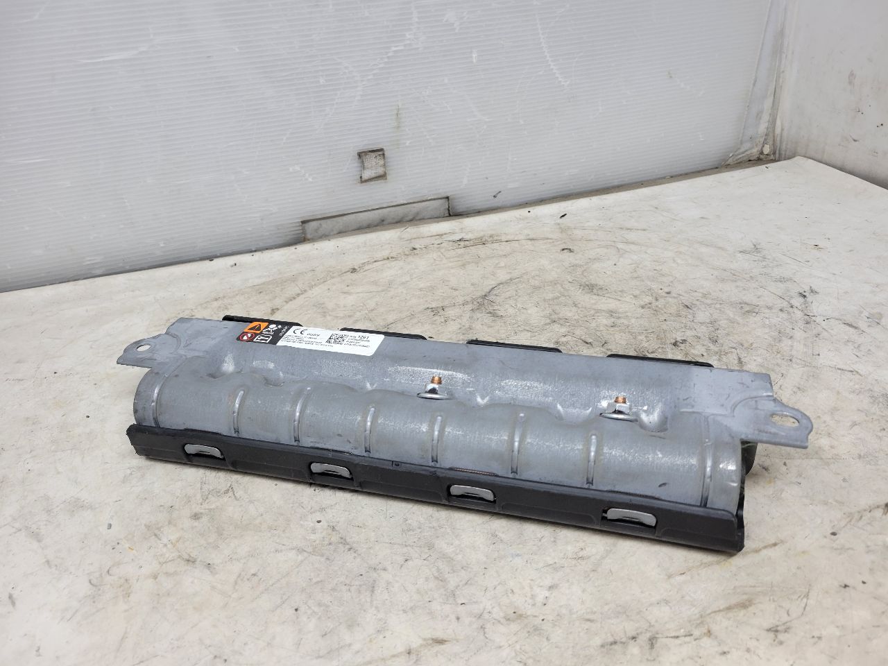 2019 CAMARO RH PASSENGER KNEE BAG 84081261 32484 - image 8