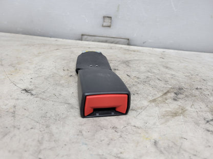 2019 CAMARO REAR SEAT BELT BUCKLE LH RH 84002412 32489 - image 3