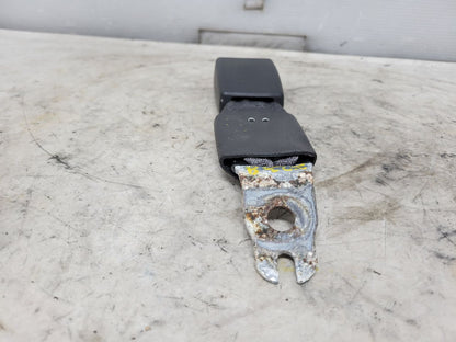 2019 CAMARO REAR SEAT BELT BUCKLE LH RH 84002412 32490 - image 3