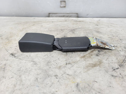 2019 CAMARO REAR SEAT BELT BUCKLE LH RH 84002412 32490 - image 4