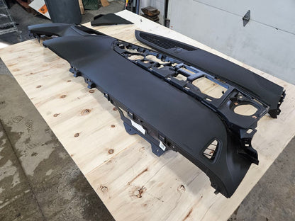 2019 CAMARO UPPER DASH PANEL & RH BAG 32515 - image 3