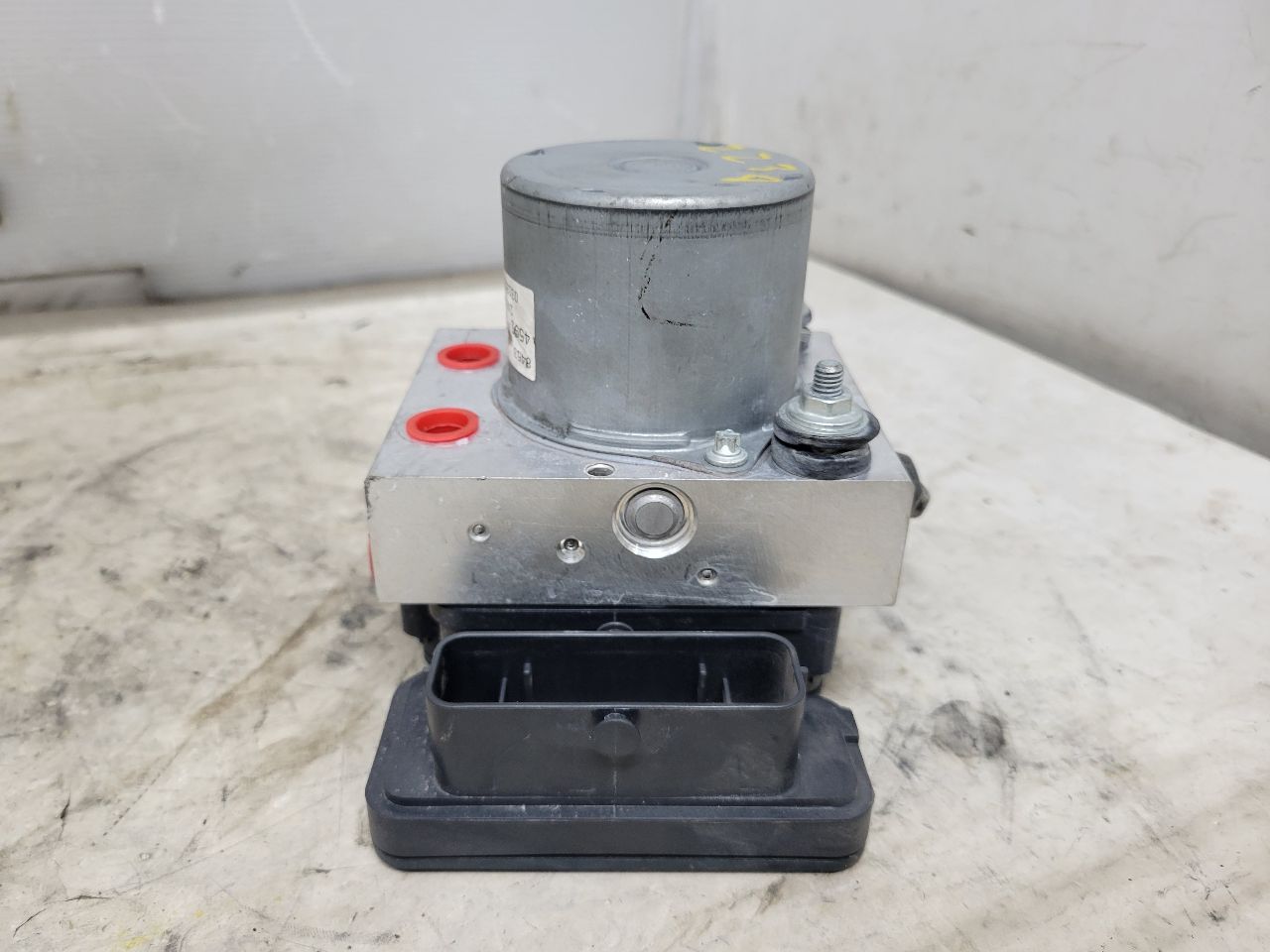 2019 CAMARO ABS BRAKE PUMP & MODULE 84534592 19K 32539 - image 4