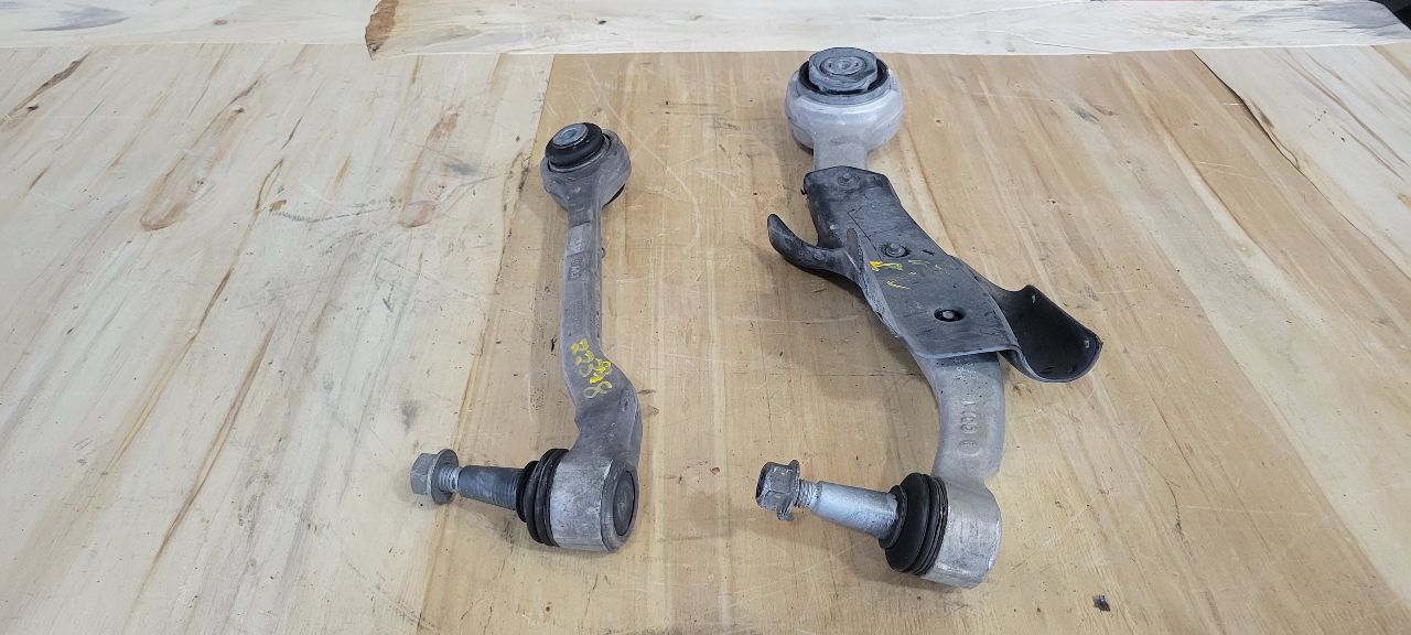 2019 CAMARO LH FRONT LOWER CONTROL ARMS PAIR 19K 32540 - image 8