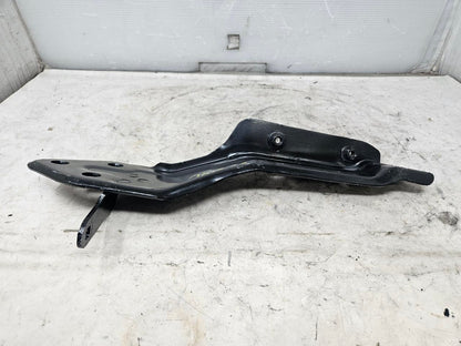 2020 ESCALAESV LH FENDER UPPER FIREWALL BRACKET 32558 - image 3