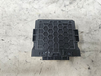 2020 ESCALADE SERIAL DATA GATEWAY MODULE 13598291 32566 - image 4