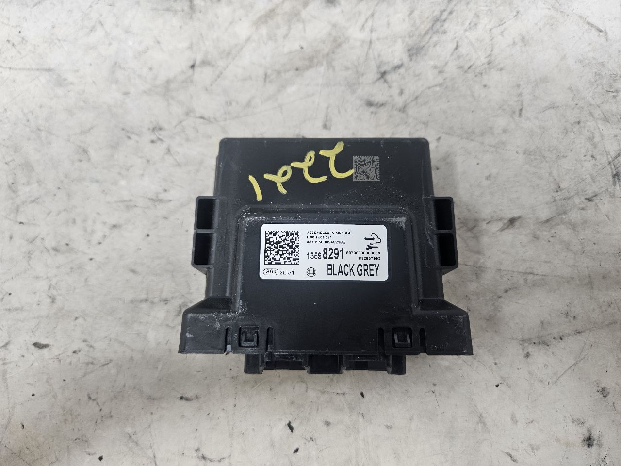 2020 ESCALADE SERIAL DATA GATEWAY MODULE 13598291 32566 - image 5