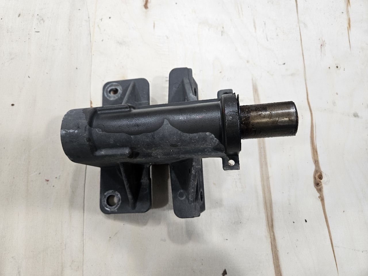 2019 SILVRDO15 POWER RUNNING BOARD HINGE LH OR RH 32571 - image 2