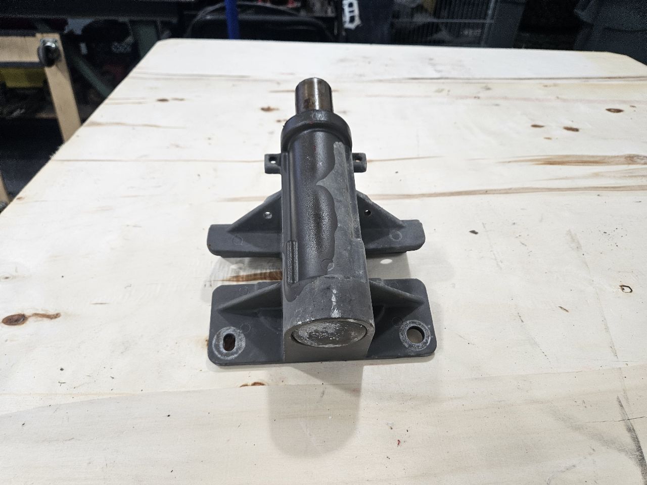 2019 SILVRDO15 POWER RUNNING BOARD HINGE LH OR RH 32571 - image 11