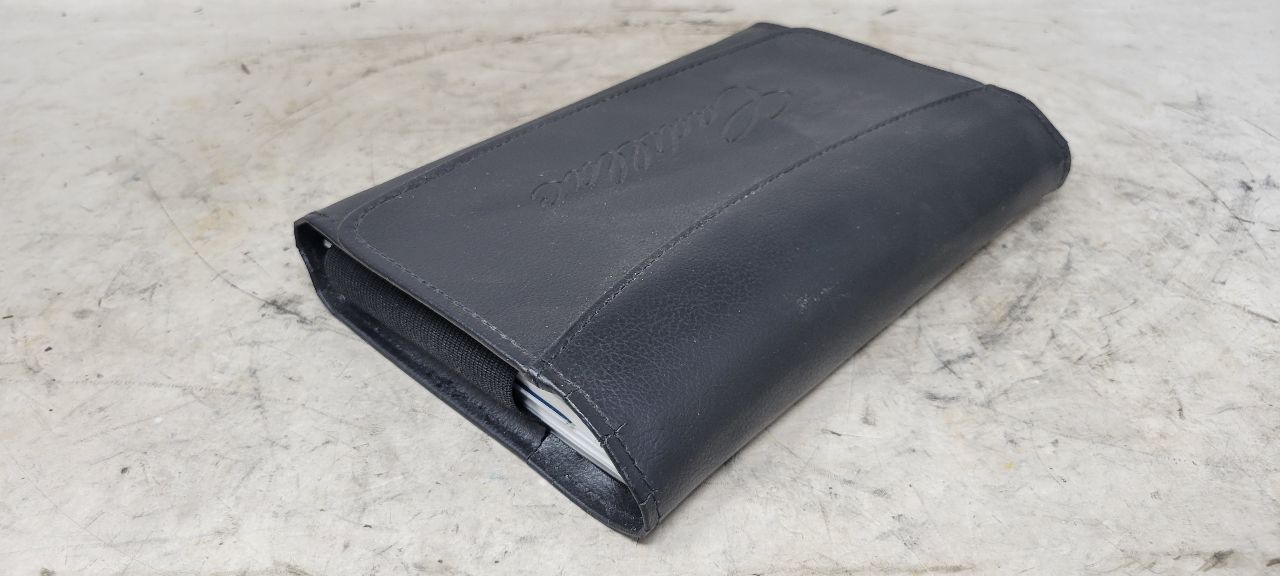 2019 ESCALADE 2019 CADILLAC ESCALADE OWNERS MANUAL 32574 - image 3