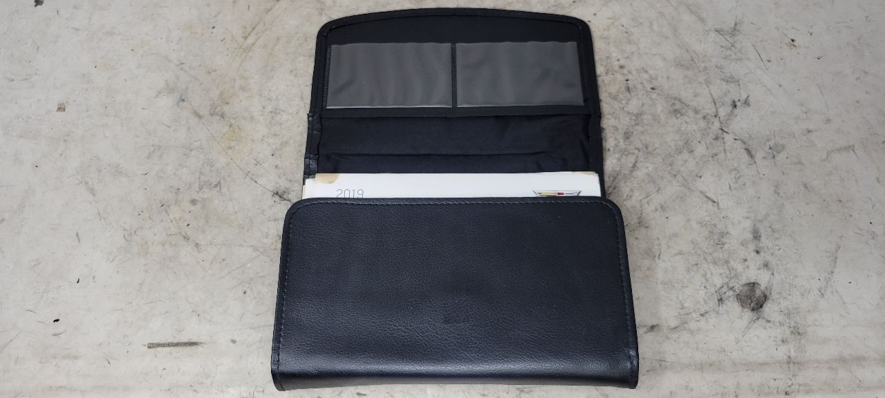2019 ESCALADE 2019 CADILLAC ESCALADE OWNERS MANUAL 32574 - image 7