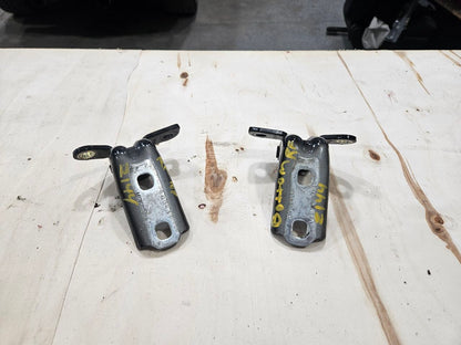 2020 ESCALAESV RH FRONT DOOR HINGES UPPER & LOWER 32583 - image 7