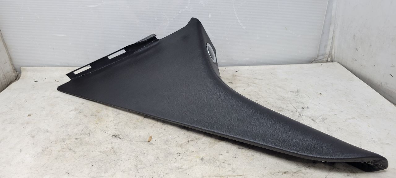 2016 ESCALADE CENTER CONSOLE LH UPPER TRIM W/START 32600 - image 3