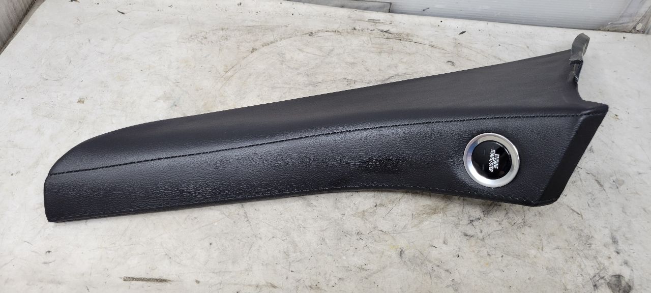 2016 ESCALADE CENTER CONSOLE LH UPPER TRIM W/START 32600 - image 5