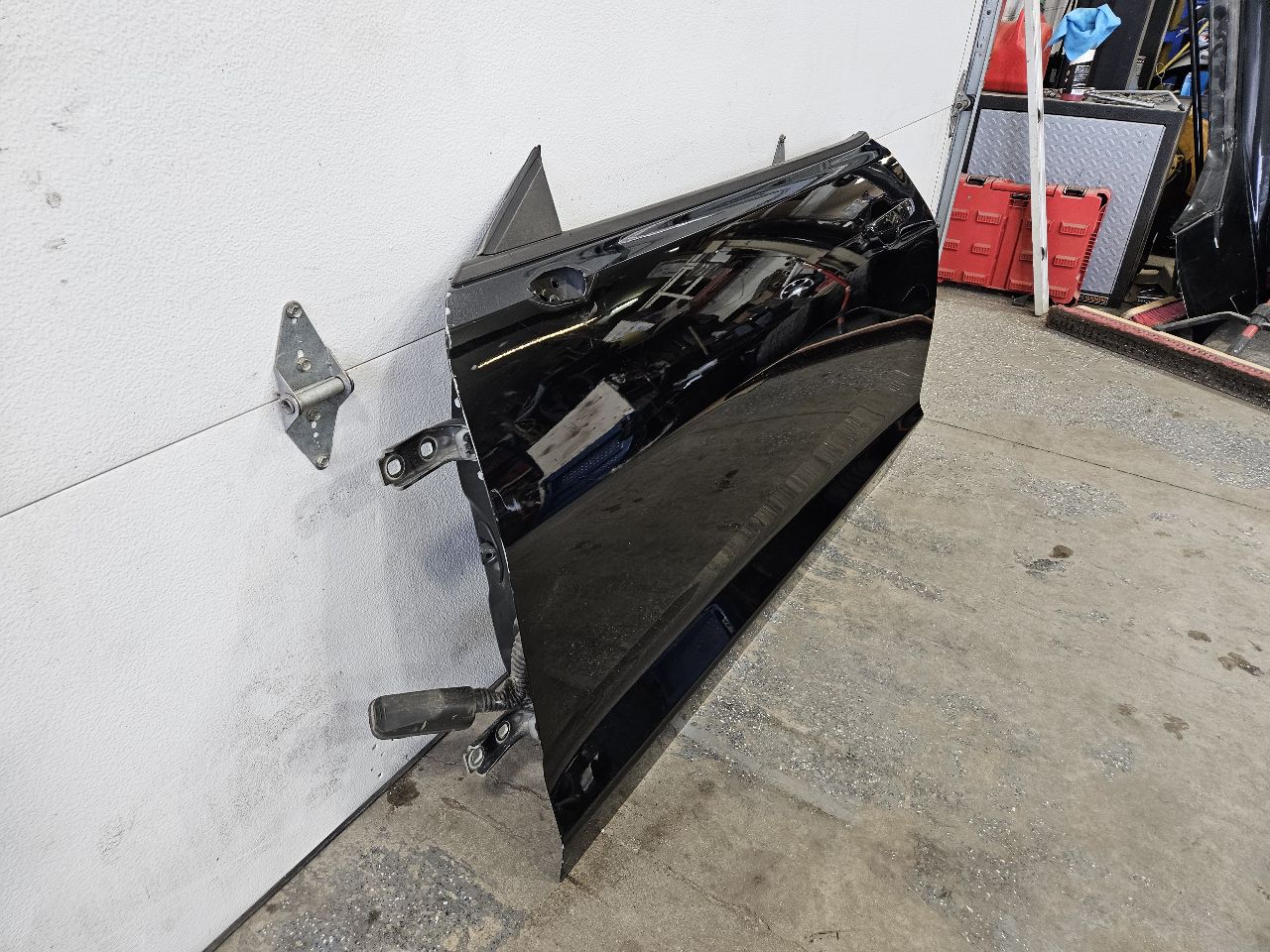 2017 CAMARO LH DOOR BLACK GBA 6S1 SCRATCHES 32603 - image 4