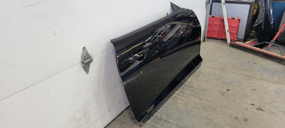 2017 CAMARO RH DOOR BLACK GBA SMALL DENT 4D1 32604 - image 3
