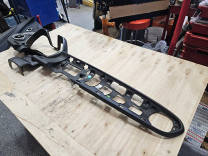 2017 CAMARO CLUSTER RADIO DASH BEZEL 84225815 32607 - image 13