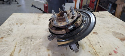 2017 CAMARO RH PASSENGER REAR SPINDLE & HUB 48K 32625 - image 8