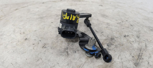 2017 CAMARO RH REAR RIDE HEIGHT SENSOR 23405177 32629 - image 2