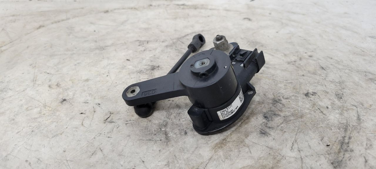 2017 CAMARO RH REAR RIDE HEIGHT SENSOR 23405177 32629 - image 4