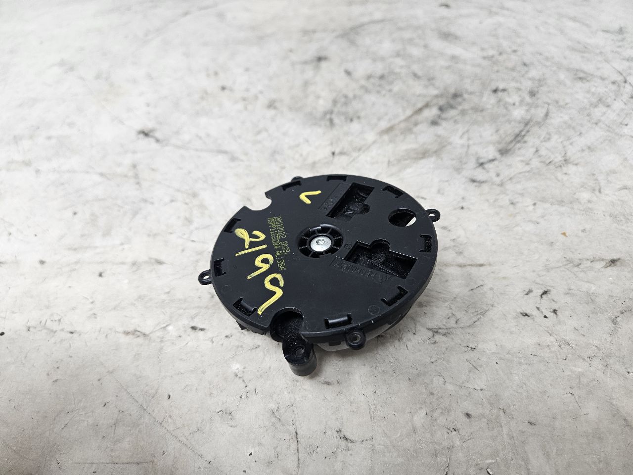 2017 CAMARO OEM SIDE VIEW MIRROR ACTUATOR MOTOR 32662 - image 9