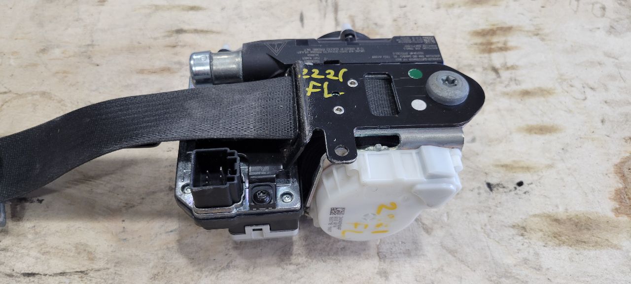 2019 ESCALADE LH DRIVER SEATBELT BLACK PRE-CRASH 32679 - image 8