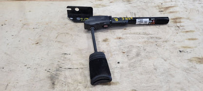 2020 SIERDEN15 RH SEATBELT TENSIONER BLACK 32684 - image 2