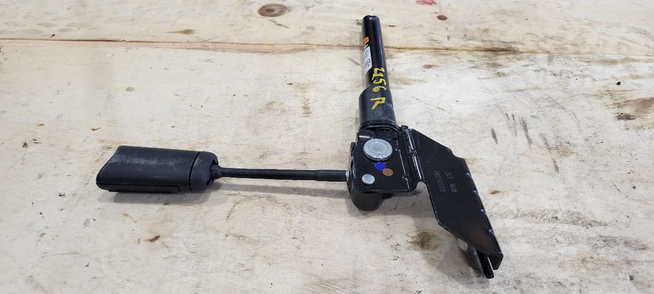 2020 SIERDEN15 RH SEATBELT TENSIONER BLACK 32684 - image 10