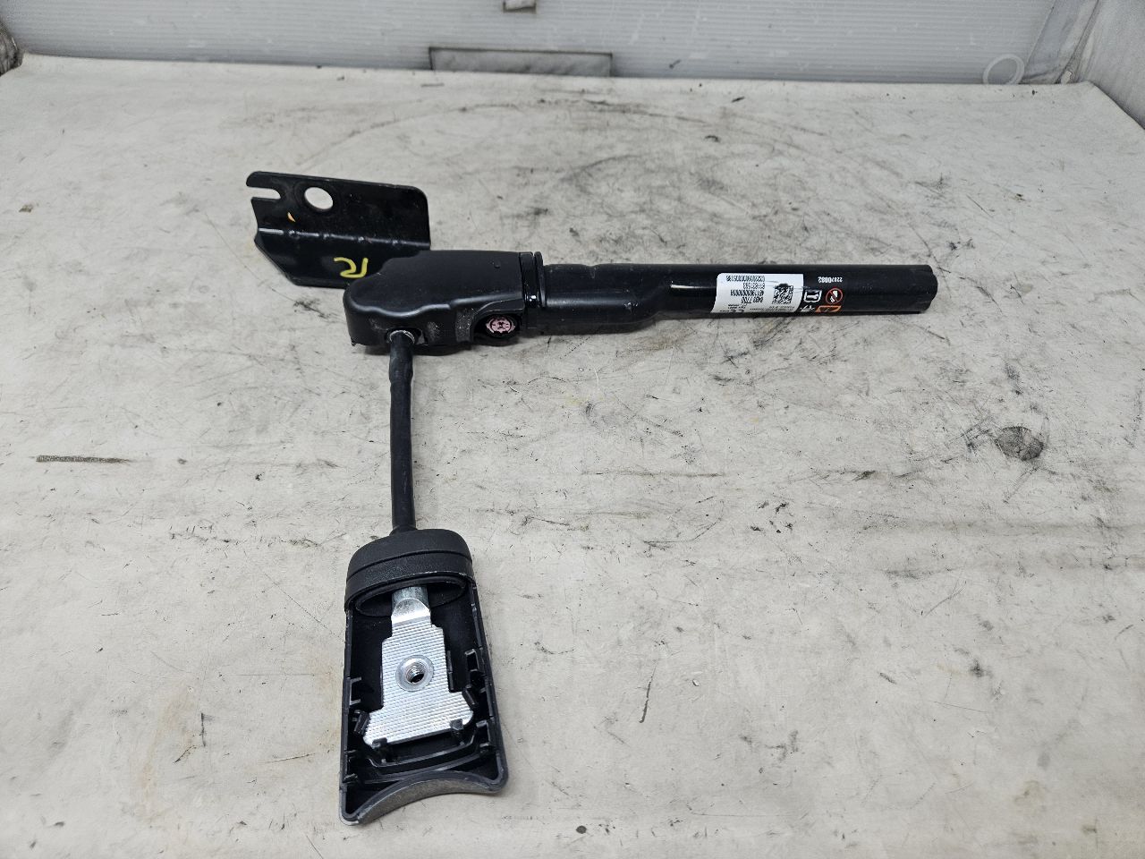 2020 SIERRA150 RH SEATBELT TENSIONER BLACK 32685 - image 7