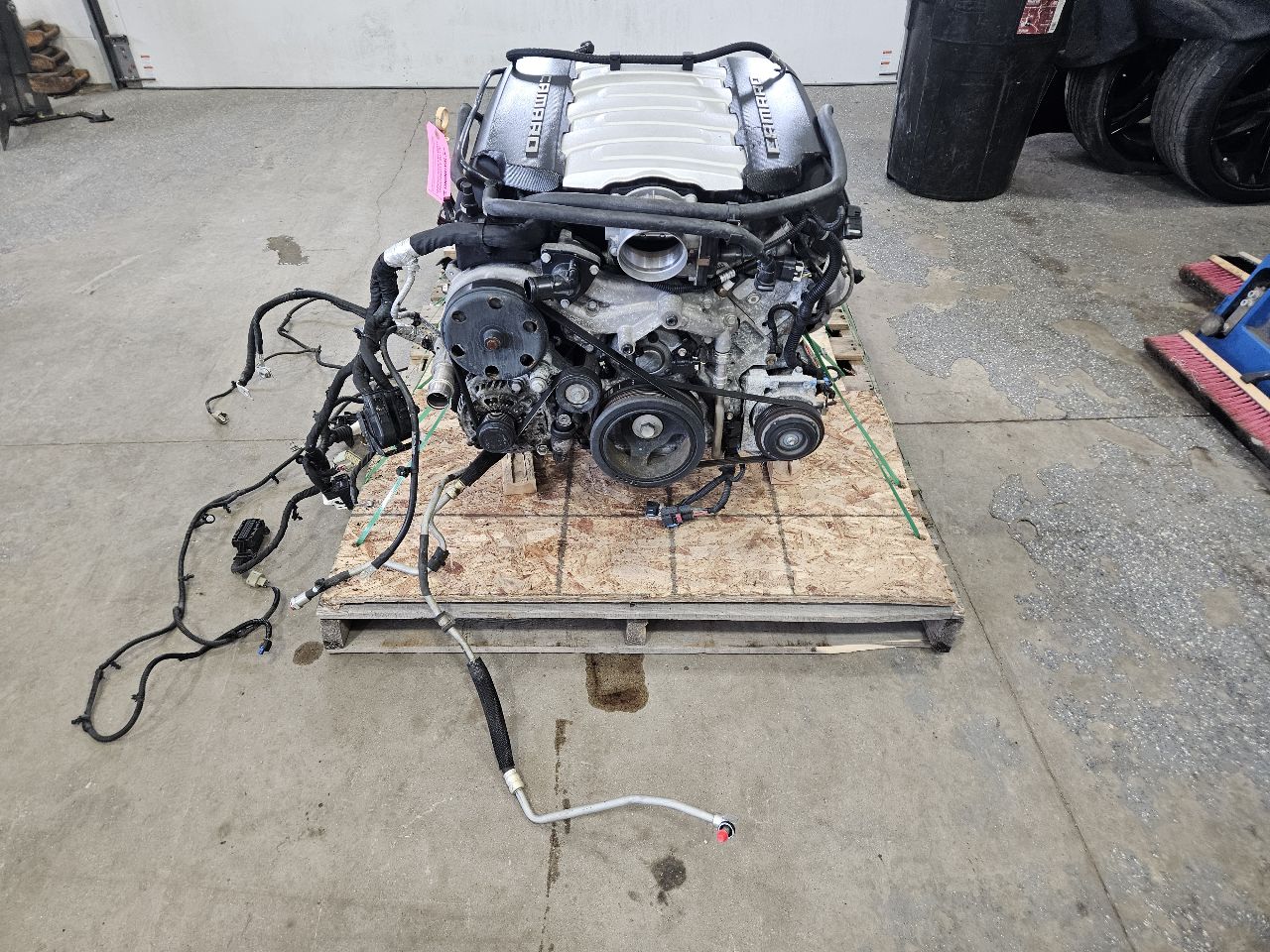 2017 CAMARO 6.2L LT1 ENGINE 8 SPEED 48K DROP OUT 32693 - image 1