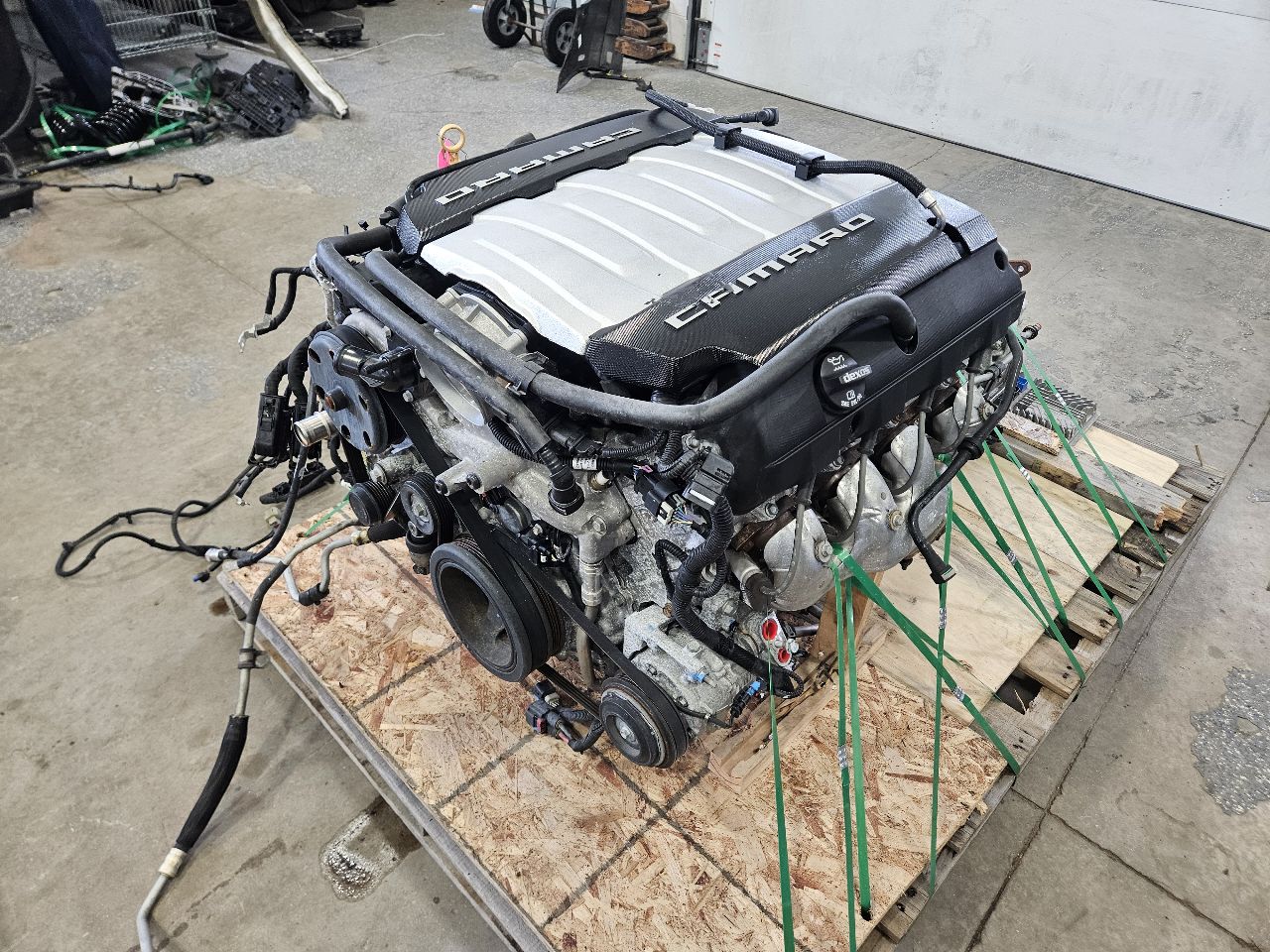 2017 CAMARO 6.2L LT1 ENGINE 8 SPEED 48K DROP OUT 32693 - image 4