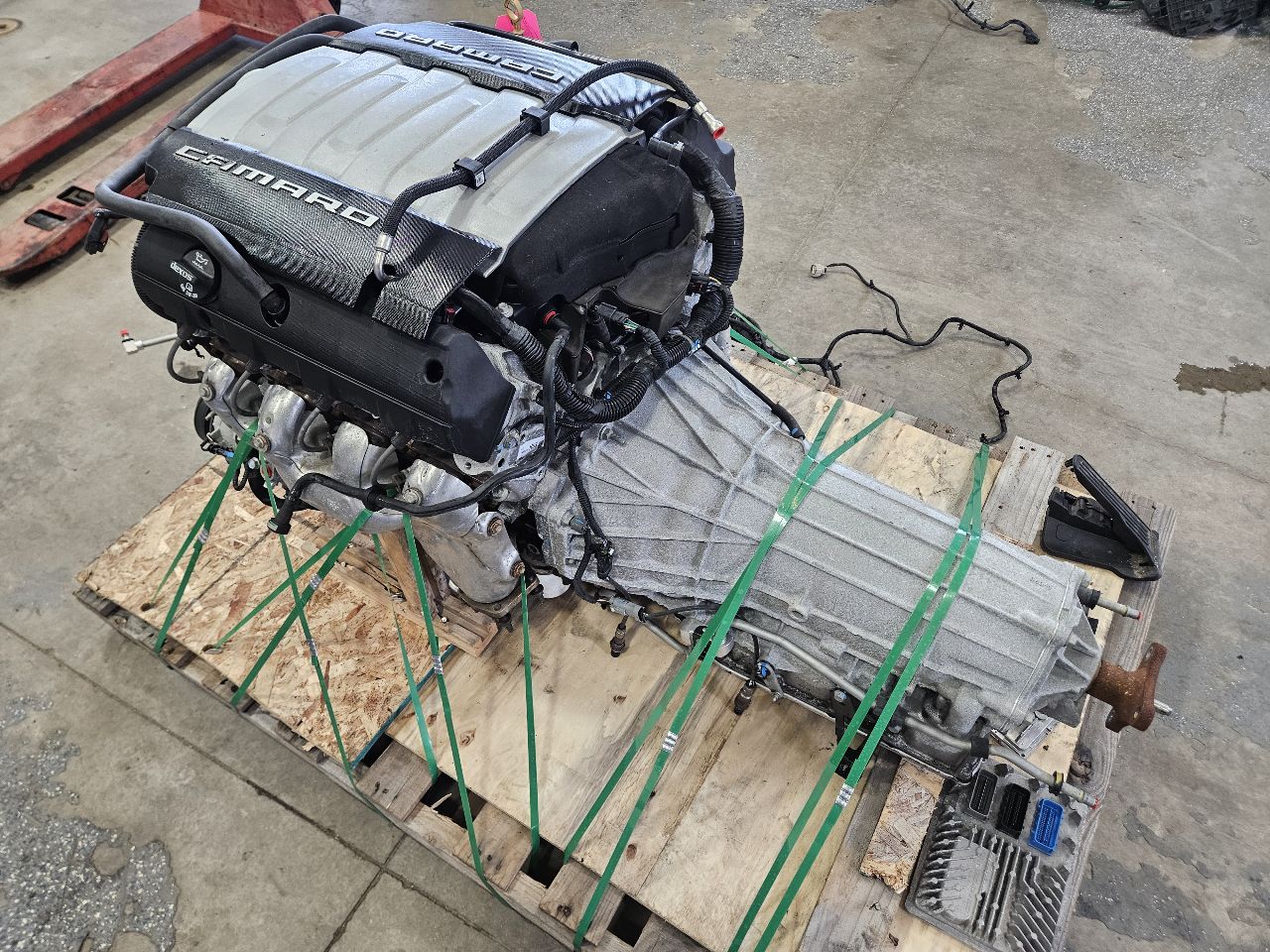 2017 CAMARO 6.2L LT1 ENGINE 8 SPEED 48K DROP OUT 32693 - image 8